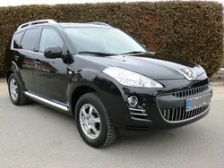 Schwarz metallic Gebraucht 2009 Peugeot 4007 Platinum SUV | 14.500 €