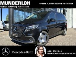 Obsidianschwarz metallic Gebraucht 2024 Mercedes V220 Style Van / Kleinbus | 60.900 €
