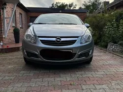 Silber Gebraucht 2010 Opel Corsa Edition Kleinwagen | 2.500 € (Fairer Preis)