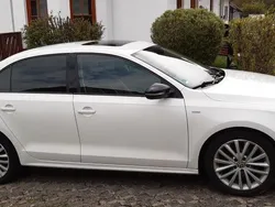Weiß Gebraucht 2012 VW Jetta Match Limousine | 8.200 € (Fairer Preis)