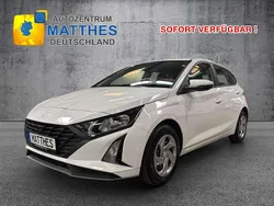 Vibrant blue pearl Neu 2025 Hyundai i20 Select Kleinwagen | 16.508 € (Guter Preis)