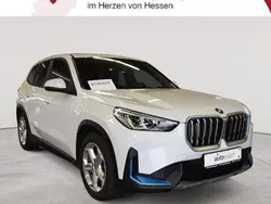 Alpinweiß Gebraucht 2023 BMW iX1 Performance SUV | 34.490 € (Superpreis)