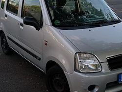 Silber Gebraucht 2005 Suzuki Wagon R Kleinwagen | 1.200 €