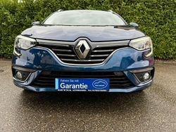 Blau Gebraucht 2018 Renault Mégane GrandTour Bose Edition Kombi | 11.599 € (Fairer Preis)