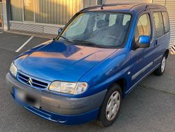 Blau Gebraucht 2001 Citroën Berlingo Van / Kleinbus | 1.200 € (Guter Preis)