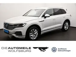 Oryxweiß perlmutteffekt Gebraucht 2023 VW Touareg Atmosphere SUV | 51.590 € (Guter Preis)