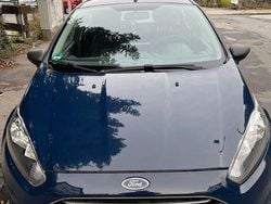 Blau Gebraucht 2015 Ford Fiesta Ambiente Limousine | 5.400 € (Guter Preis)