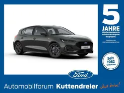 Magnetic grau Neu 2025 Ford Focus ST-Line Limousine | 27.790 € (Guter Preis)