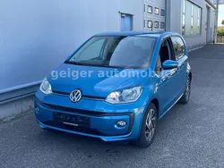 Blau Gebraucht 2018 VW up! Sound Kleinwagen | 6.990 € (Guter Preis)