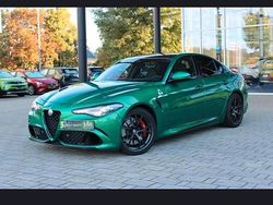 Grün Gebraucht 2023 Alfa Romeo Giulia Limousine | 76.000 €