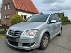 Grau Gebraucht 2007 VW Touran Van / Kleinbus | 2.299 € (Guter Preis)