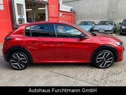 Rouge elixir Gebraucht 2024 Peugeot 208 GT Kleinwagen | 22.490 €