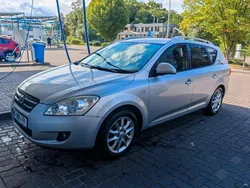 Gebraucht 2009 Kia Ceed Kombi | 2.700 €