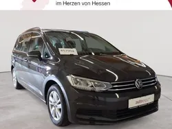 Uranograu Gebraucht 2021 VW Touran Comfortline Van / Kleinbus | 22.490 € (Guter Preis)
