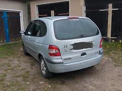 Silber Gebraucht 2002 Renault Scénic Privilege Van / Kleinbus | 800 € (Superpreis)