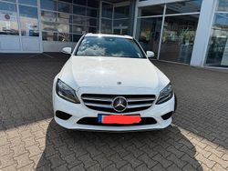 Weiß Gebraucht 2019 Mercedes C220 Limousine | 22.999 € (Fairer Preis)