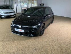 Schwarz Gebraucht 2023 VW Golf VIII R Limousine | 44.060 € (Etwas zu teuer)