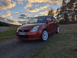 Rot Gebraucht 2008 Suzuki Swift Kleinwagen | 1.900 € (Guter Preis)