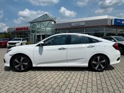 Taffeta white Gebraucht 2018 Honda Civic Elegance Limousine | 18.890 € (Fairer Preis)