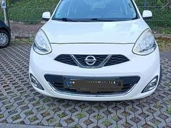 Weiß Gebraucht 2013 Nissan Micra Acenta Kleinwagen | 2.600 € (Guter Preis)