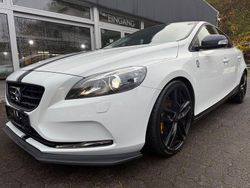 Weiß Gebraucht 2014 Volvo V40 You! Limousine | 9.999 € (Etwas zu teuer)