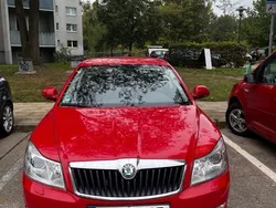Rot Gebraucht 2010 Skoda Octavia Ambiente Limousine | 6.900 € (Fairer Preis)