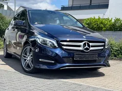 Blau Gebraucht 2016 Mercedes B180 AMG Van / Kleinbus | 11.970 € (Superpreis)