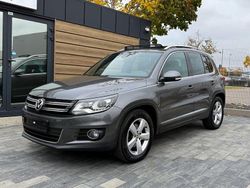 Grau Gebraucht 2015 VW Tiguan LOUNGE SUV | 15.900 € (Fairer Preis)