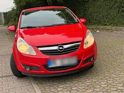Rot Gebraucht 2010 Opel Corsa Kleinwagen | 1.850 € (Guter Preis)