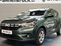 Grün Neu 2025 Dacia Sandero Expression Kleinwagen | 19.730 € (Fairer Preis)
