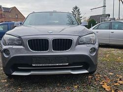 Grau Gebraucht 2011 BMW X1 SUV | 4.200 € (Fairer Preis)