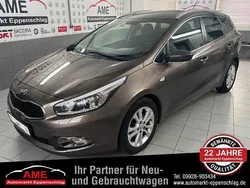 Grau Gebraucht 2014 Kia Ceed Sportswagon FIFA World Cup Edition Kombi | 4.990 € (Superpreis)