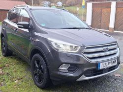 Grau Gebraucht 2019 Ford Kuga Titanium SUV | 14.499 € (Guter Preis)