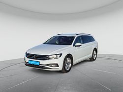 Gletscherweiss metallic Gebraucht 2023 VW Passat Business Kombi | 24.999 € (Guter Preis)