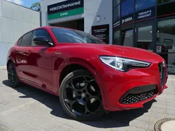 Rot (metallic) Gebraucht 2022 Alfa Romeo Stelvio Veloce SUV | 32.800 € (Superpreis)