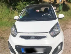 Weiß Gebraucht 2012 Kia Picanto Kleinwagen | 5.000 € (Fairer Preis)