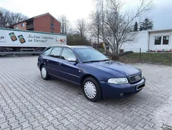 Blau Gebraucht 2000 Audi A4 Ambiente Kombi | 1.999 € (Fairer Preis)