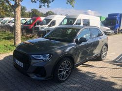 Grau Gebraucht 2018 Audi Q3 S-Line SUV | 28.900 € (Etwas zu teuer)