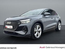 Grau Gebraucht 2022 Audi Q4 e-tron Ambiente SUV | 34.940 € (Fairer Preis)
