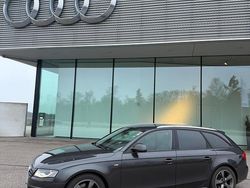Grau Gebraucht 2008 Audi A4 S-Line Kombi | 10.000 €