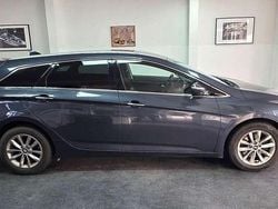 Blau Gebraucht 2016 Hyundai i40 Style Kombi | 6.990 € (Guter Preis)