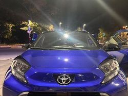 Blau Gebraucht 2023 Toyota Aygo Kleinwagen | 13.500 € (Guter Preis)