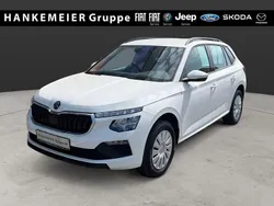 Weiß Neu 2024 Skoda Kamiq Essence SUV | 22.390 € (Fairer Preis)