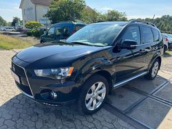 Schwarz Gebraucht 2011 Mitsubishi Outlander Edition SUV | 4.450 € (Fairer Preis)