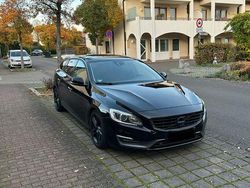 Schwarz Gebraucht 2013 Volvo V60 Kinetic Kombi | 13.200 € (Teuer)