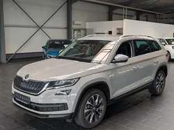 Grau Gebraucht 2021 Skoda Kodiaq Drive SUV | 29.900 € (Fairer Preis)