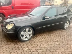 Schwarz Gebraucht 2003 Mercedes C180 Avantgarde Kombi | 5.000 €