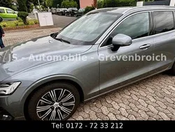 Osmium grey Gebraucht 2022 Volvo V60 Inscription Kombi | 32.900 € (Superpreis)