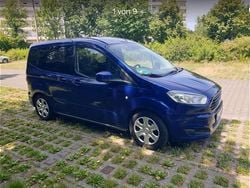 Blau Gebraucht 2015 VW Caddy Van / Kleinbus | 7.000 €