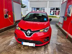 Rot Gebraucht 2023 Renault Zoe Kleinwagen | 20.450 € (Fairer Preis)